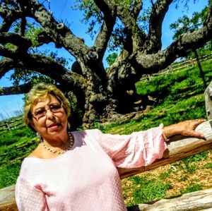 Meet your Posher, Teresa